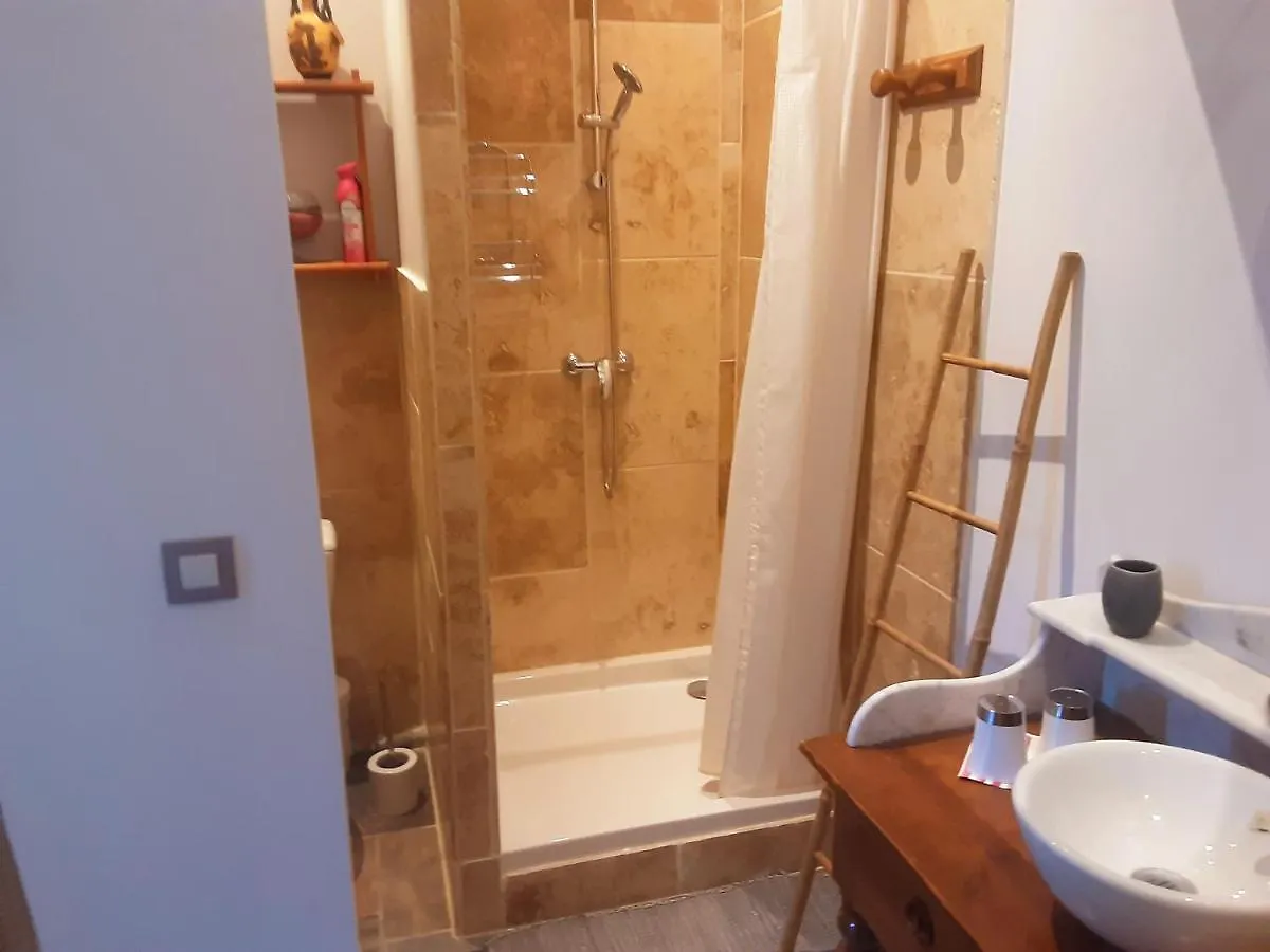 Séjour chez l'habitant Chambre parentale ÉDEN au Mazier des 3ifs Bevons